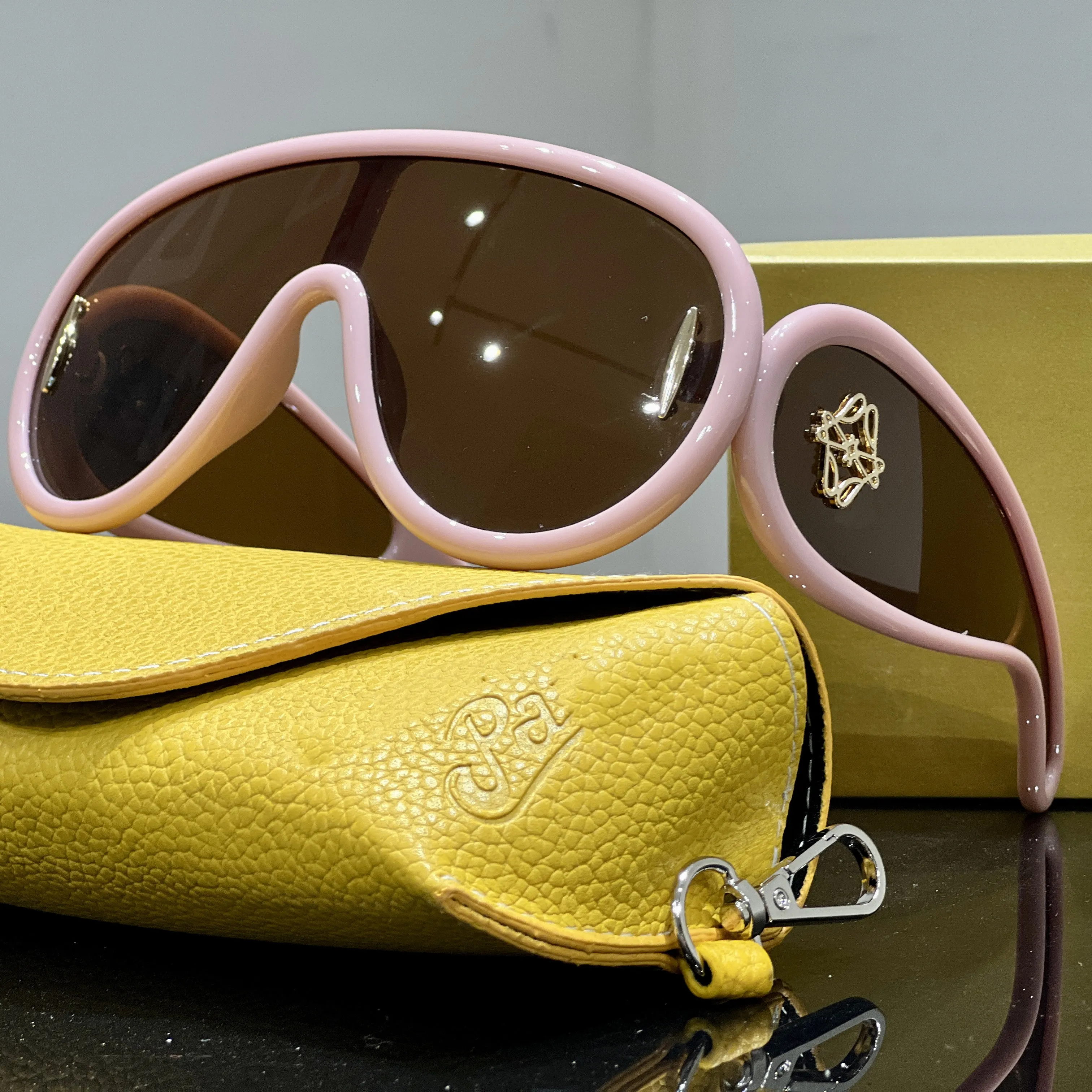 Hot Fashion Accessories luxe zonnebrillen designer zonnebrillen voor damesbrillen UV-bescherming fashion sunglass letter Casual brillen zeer goed