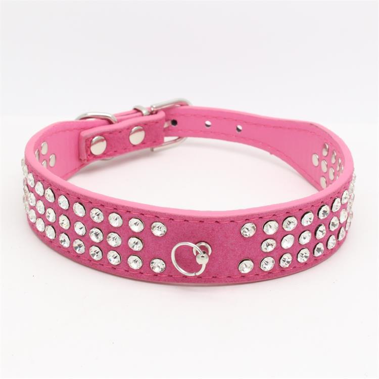 Personlig längd Suede Skin Juvelerade Rhinestones Pet Dog Collar Tre rader Sparkly Crystal Diamonds Studded Puppy Dog Collar DH0865