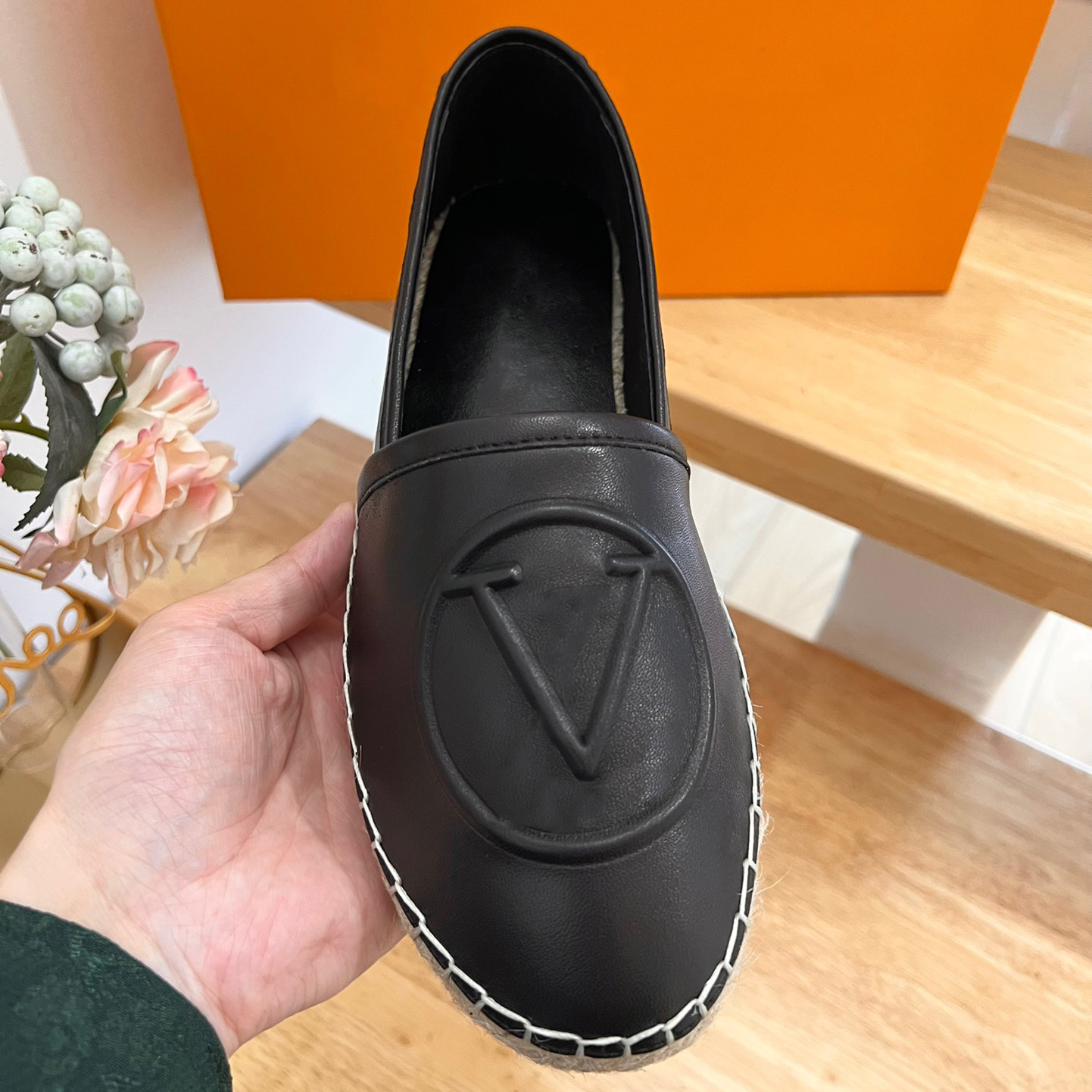 Tuval ayakkabı loafers espadriles kadın ayakkabı lüks kapak başparmağı orijinal% 100 deri kapitone yürüyüş saf el dikiş kadın daireleri lüks üst Quilty Bahar boyutu 34-42