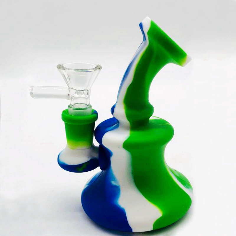 Färgglada vattenfodral Reting Silicone Hookah Bong Pipes Kit Portable Travel Bubbler Herb Tobacco Glass Filter Spoon Bowl Waterpipe Cigaretthållare DHL