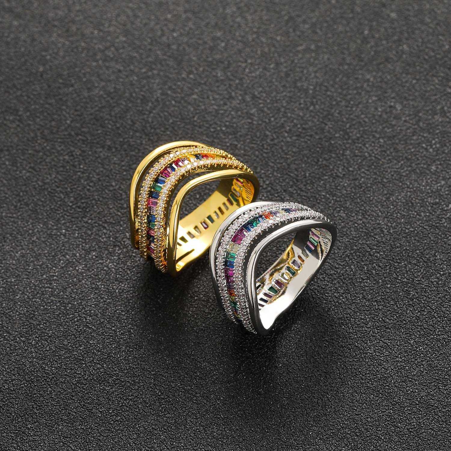 Baguette colorée Carré Zircon Cubique Bague Hip Hop Hommes Bagues Irrégulière Multicolore Personnalité Tendance Anneau Hip Hop Bijoux Accessoires Full Diamond Bijoux