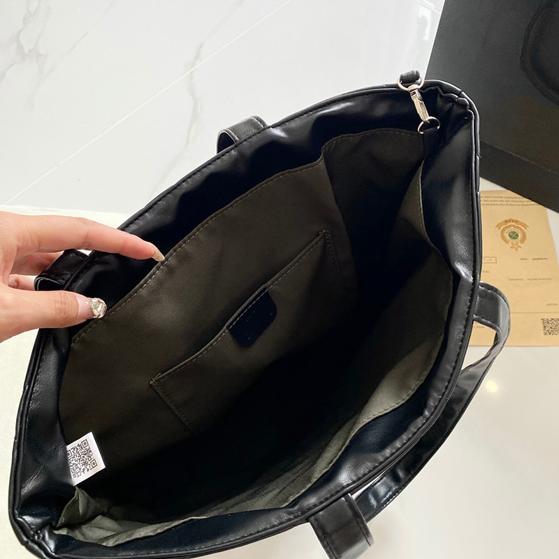 Tygväska designer väska lyxhandväska kvinnor crossbody väska axel handväskor tråd stor kapacitet bankett plånbok mode fritid för kändisar gåva stil bra