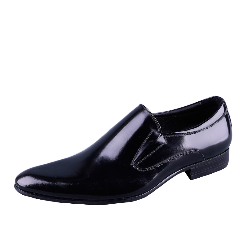 Nouveauté en cuir verni mocassins de luxe bout pointu chaussures hommes italien sans lacet chaussures habillées hommes appartements chaussures de bureau formelles