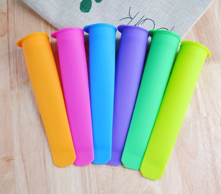 NOUVEAU Silicone Ice Pop Moule Cuisine Outils DIY Popsicle Moules Push Up Ice Cream Ice Lolly Pop Maker Tube Plateau Congeler Moule avec Couvercles Enfants Cadeau SN6924