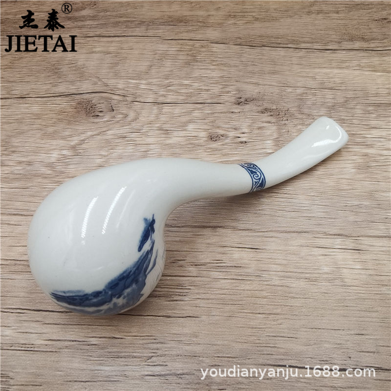 Rauchpfeifen Neue blaue und weiße Keramikpfeife, alter Stil, einfacher trockener Tabakbeutel aus Keramik, Persönlichkeitsmann
