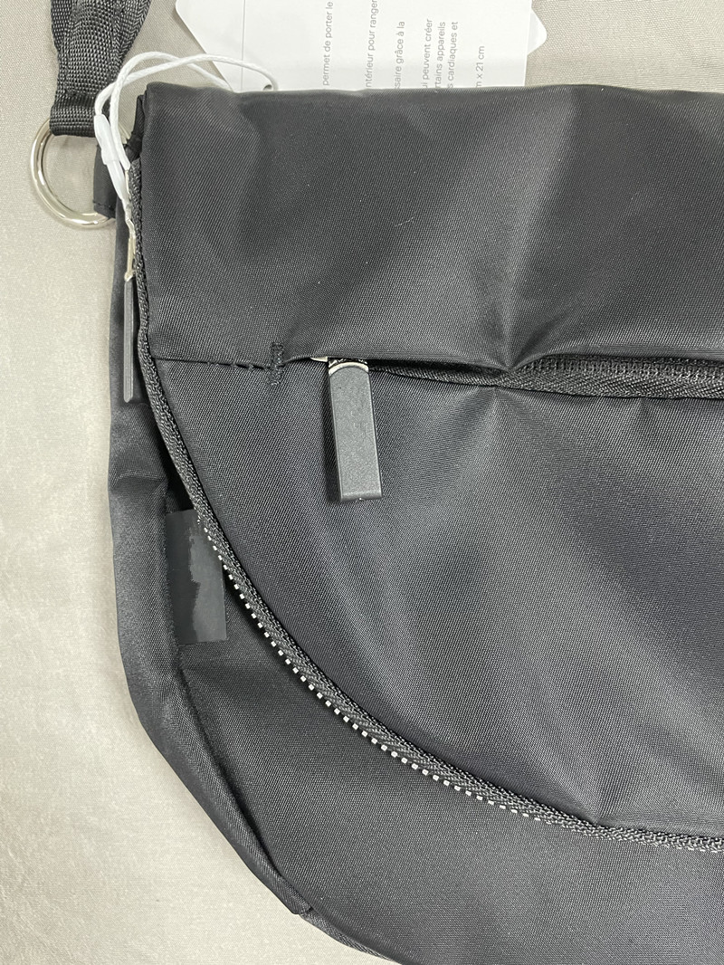 LL-60 Väskor Kvinnor axelväska utomhus sport rese telefon mynt handväska bröstpack påse justerbara crossbody väskor roliga pack messenger väskor 5l