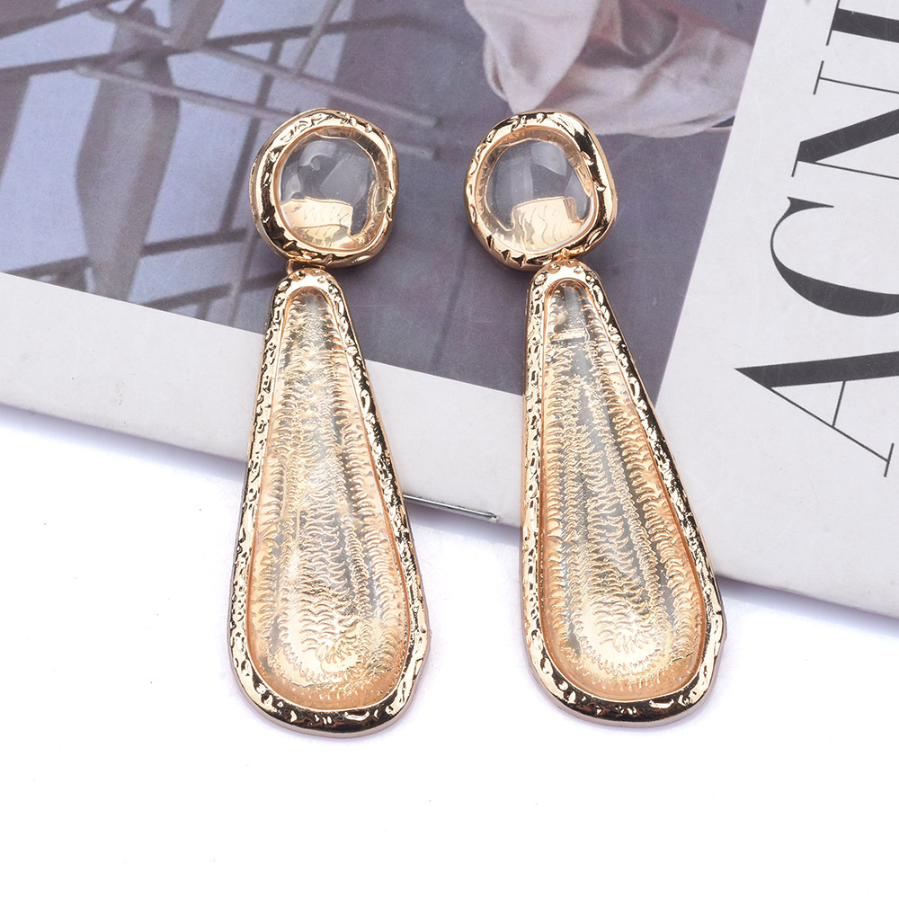 Lady Lady Fancy 2023 أنت The Trend Resin Dangle Drop Earrings Old Fashion 18K 3D Hard Alloy بالكامل الماس تمامًا