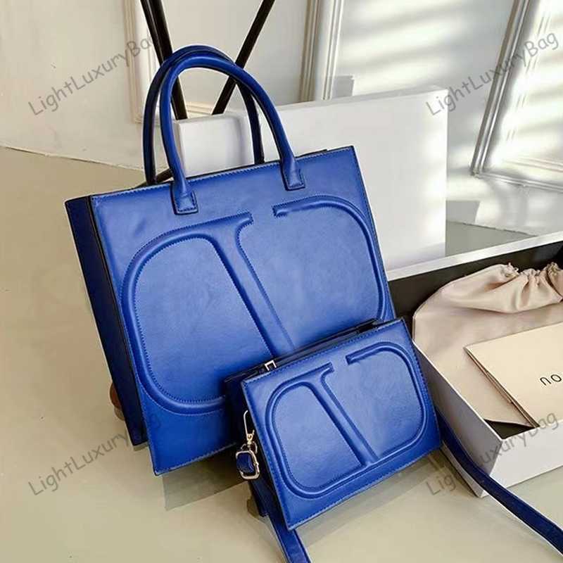 Designer Two-in-one V Handbag Fashion Multifunction Shoulder Crossbody Bag Large Capacity Shopping Tote Luxury All-match Cross Body Classic Female Purses