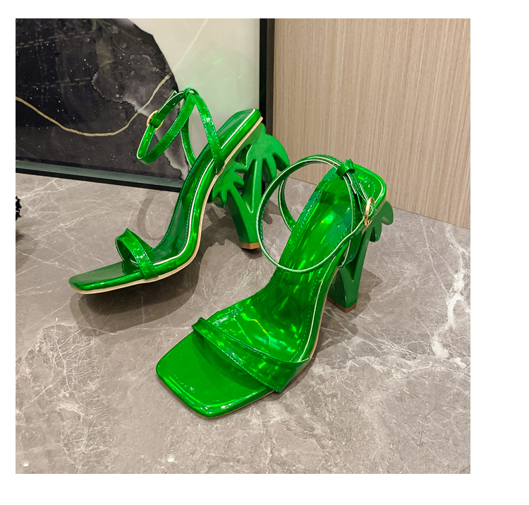 Sexy groene enkelbanden met gekruiste bandjes dames zomermode hoge hakken met open tenen speciaal gevormde sandalen met hoge hakken.