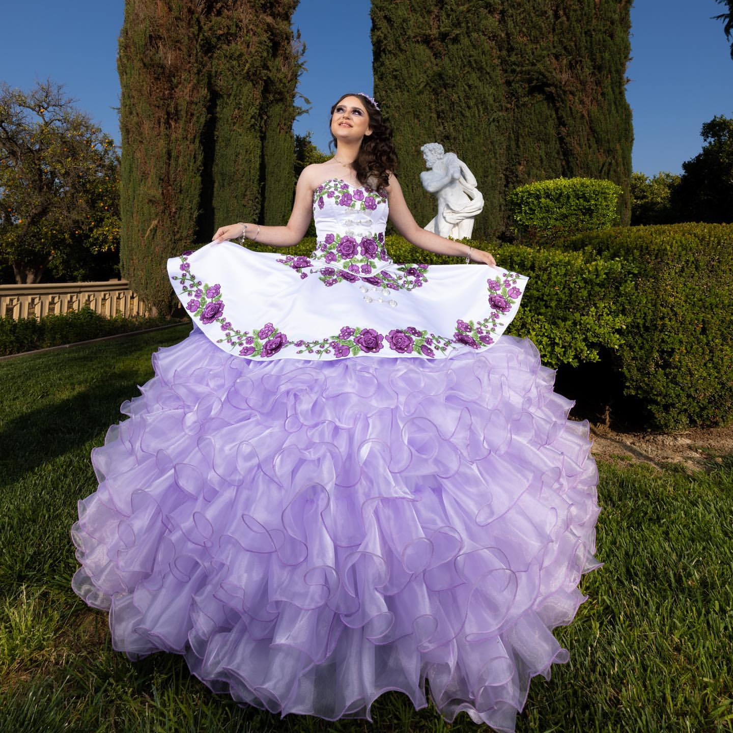 Светло-фиолетовые платья Quinceanera для мексиканских девочек без бретелек с вышивкой и рюшами, платье Sweet 16, бальные платья принцессы, Vestido De 15 Anos