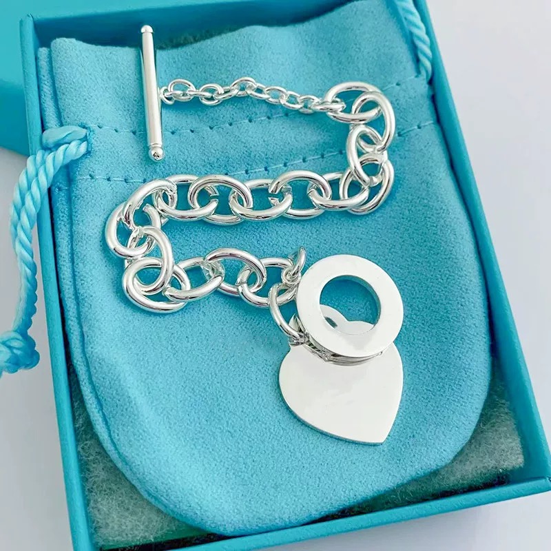 Pulseira de amor de designer t para homens e mulheres pulseira de moda pulseira de aço inoxidável de alta qualidade acessórios de viagem para férias designer de joias presentes