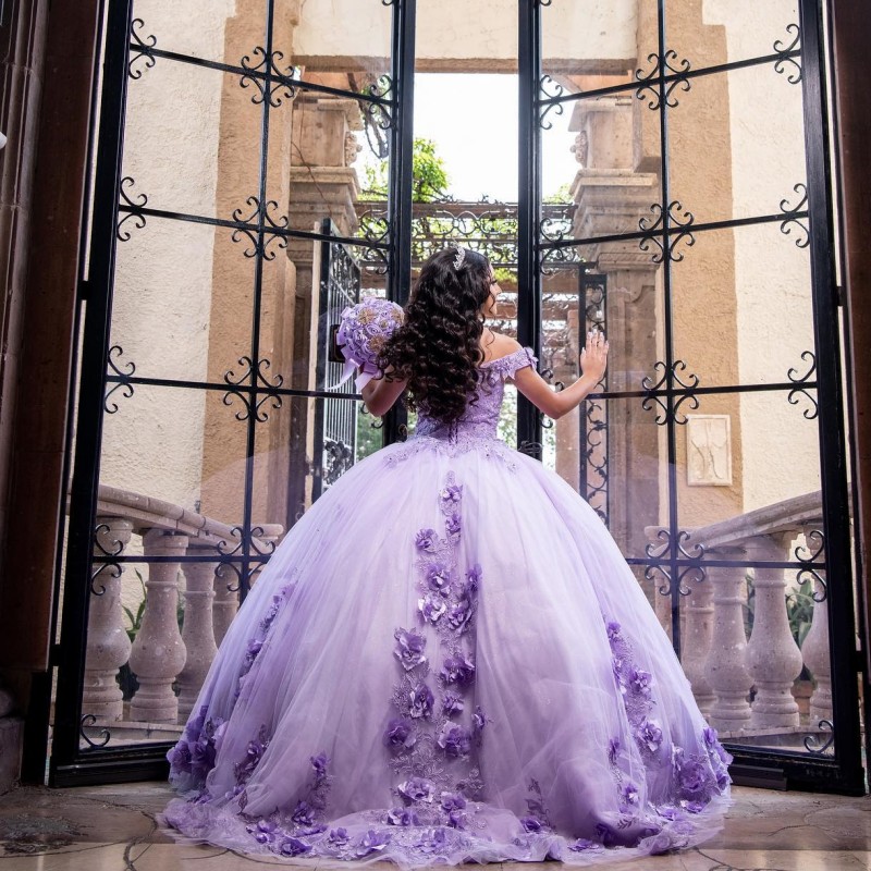 Vestido de Baile de Querida Roxo Vestido Quinceanera Para Meninas Vestido de Festa Frisado Apliques 3DFlower Vestidos de Baile Vestido De 15 Anos