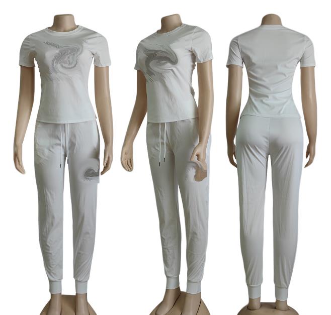 Printemps et été mode perceuse chaude deux pièces Sportswear marque de luxe mode T-shirt décontracté pantalon deux pièces costume de sport design Q6108