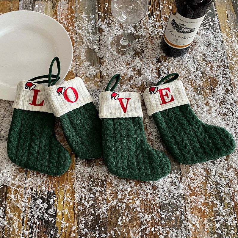 Noël tricoté Alphabet chaussette bonbons cadeau enveloppé arbre suspendu bas A-Z brodé tricot vert noël vacances chaussettes