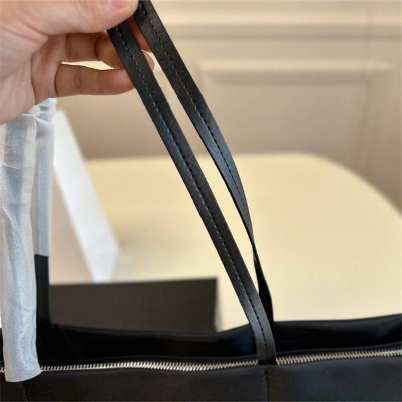 Designer de luxe sac fourre-tout Re-Nylon fourre-tout grands sacs à provisions sacs à bandoulière design de mode sac à main étanche femmes et hommes sac