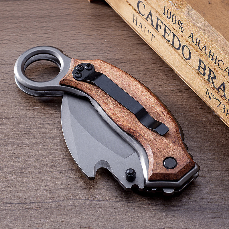 Factory Price R835 Karambit Knife 440C Titanium Coating Blade Wood/Steel Sheet Handle Outdoor Camping Hiking Fishing Tactical Claw Knives EDC Tools