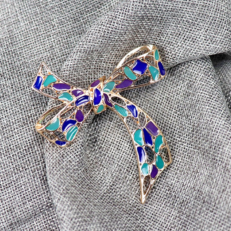 New Rhinestone Bow Brooches for Women Large Bowknot Metal Pins Vintage Fashion Jewelry Accessories