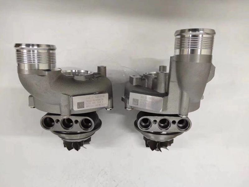 JH5 079145703B 079145703A 079145703E 079145704E Turbo chretien voor RS7 A6 A7 S8 4.0 T 4.0TT turbo