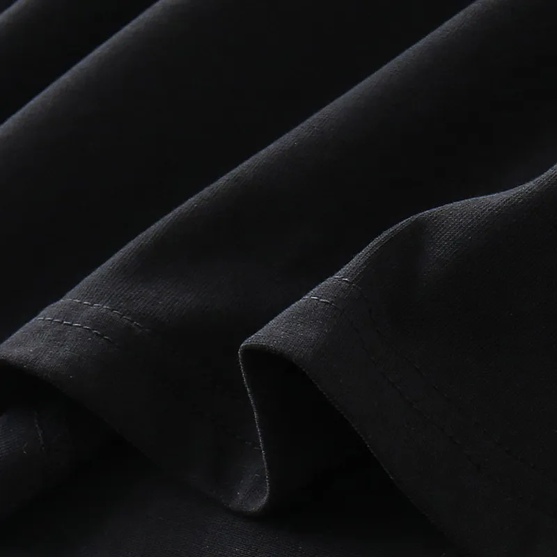 ファッショナブルな黒い短袖白い短袖の豪華な文字パターンTシャツサイズXS-4XL