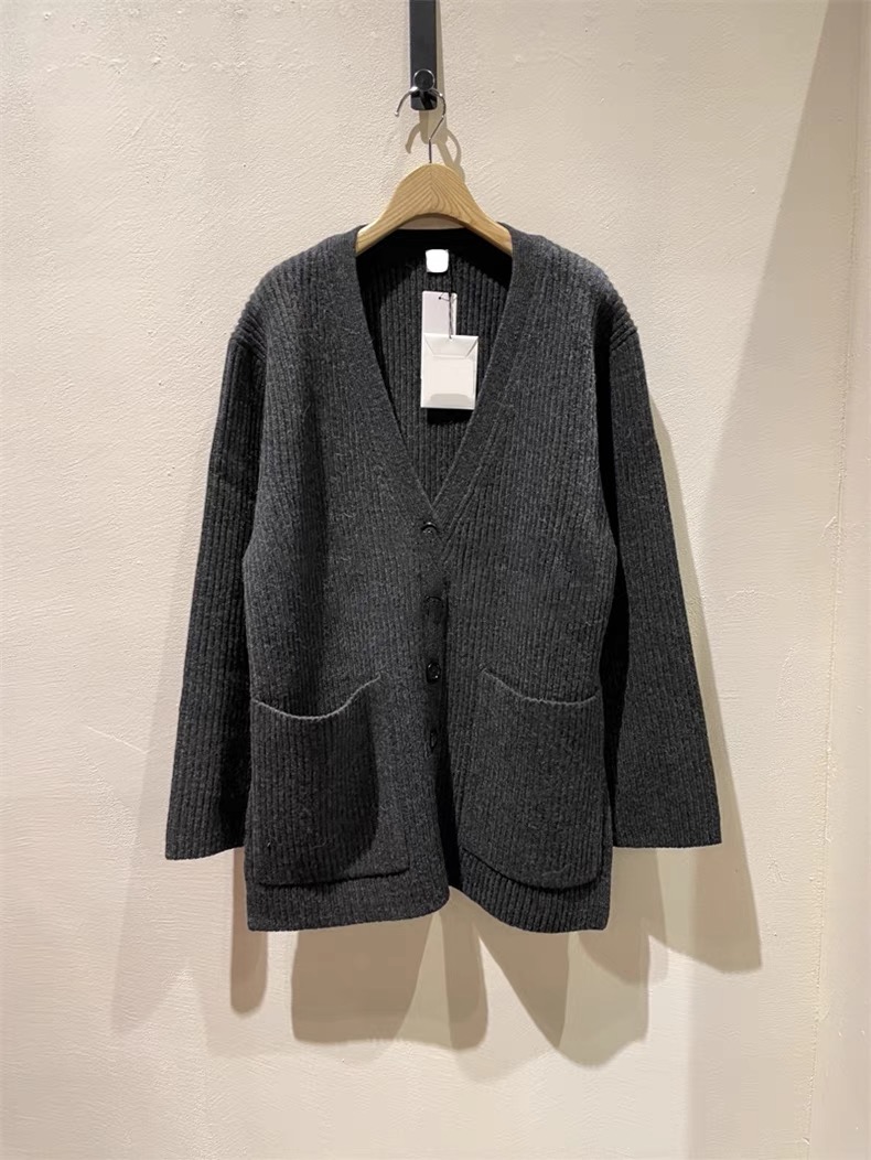 Autumn/Winter New V Zero Rib Midlängd stickad ull Cardigan Totem Kvinnors mångsidig lös tjock varm kappa