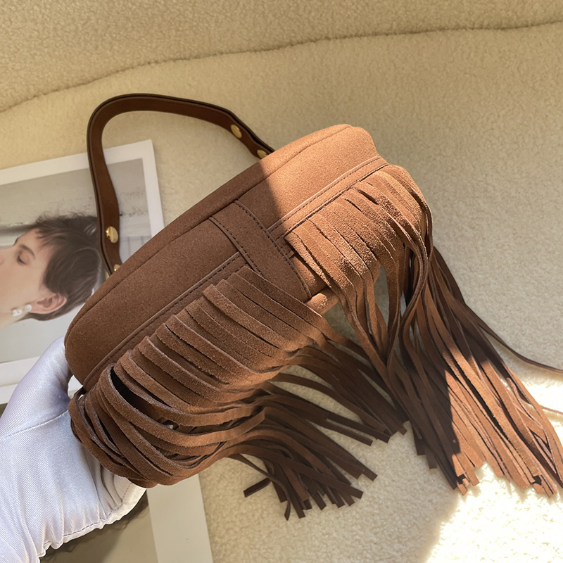 luxurys Tassel Handbags Underarm bag Women College suede Leather Shoulder Bags Messenger Purse Designer brown black Crossbody Wallet Evening Handbag
