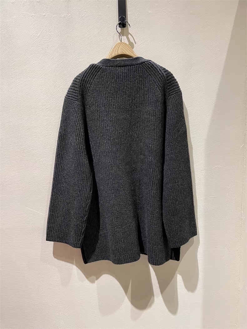 Autumn/Winter New V Zero Rib Midlängd stickad ull Cardigan Totem Kvinnors mångsidig lös tjock varm kappa