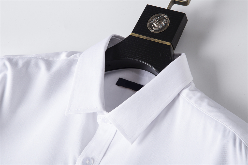 2023年春/夏のメンズシャツトレンディなブランドカジュアルTシャツヨーロッパと米国デジタルプリント快適な綿スーパースリーブ格子縞のシャツ