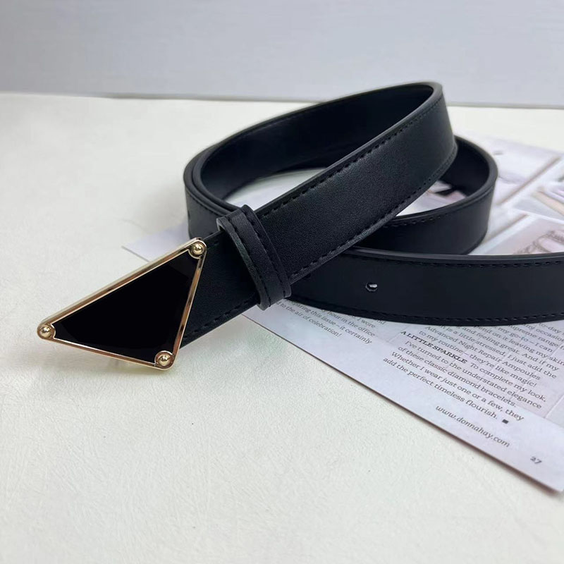 Ceinture de luxe en cuir pour hommes et femmes, ceinture d'affaires, logo triangulaire, style classique, design à la mode, grand style, largeur 3,0 cm, très bon