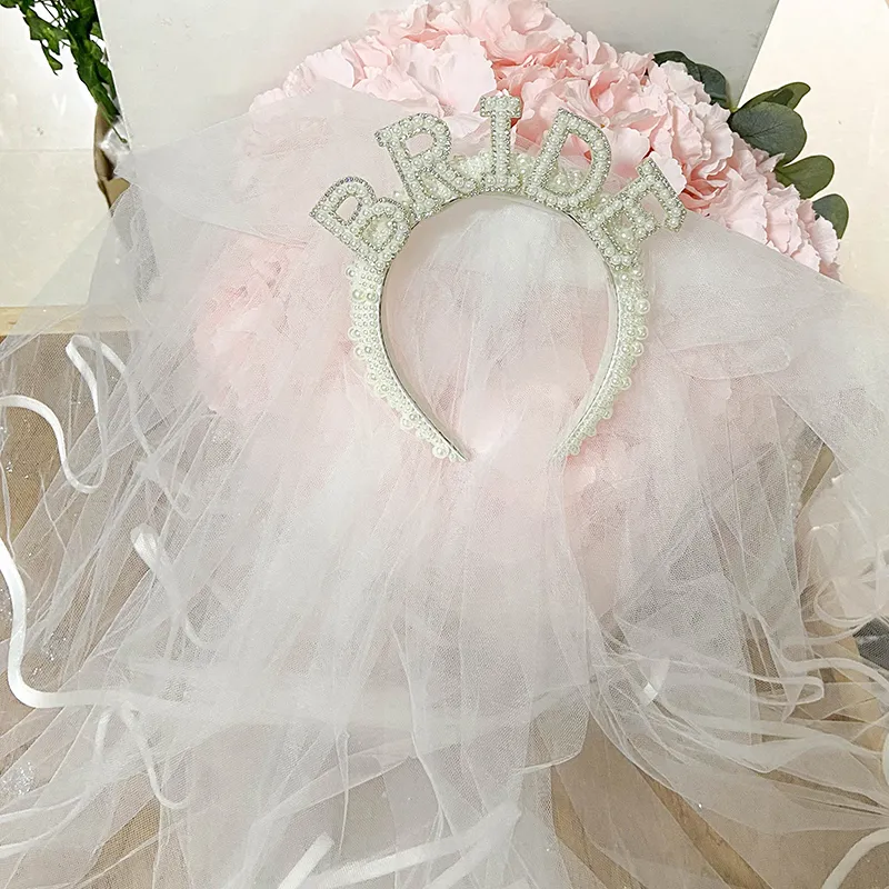 Sposa di essere Corona Fasce matrimonio Veli da sposa Accessori capelli MRS MOGLIE Bridal Shower Fidanzamento Regalo Decorazioni Addio al nubilato Fascia capelli Copricapo CL2760