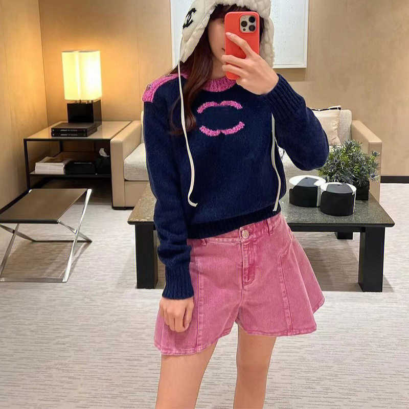 Jeans pour femmes Designer Qualité 2023 Début du printemps Nouvel âge réduit Petit style de parfum Taille haute Slim Ruffle Flower Bud Denim Shorts QBFZ