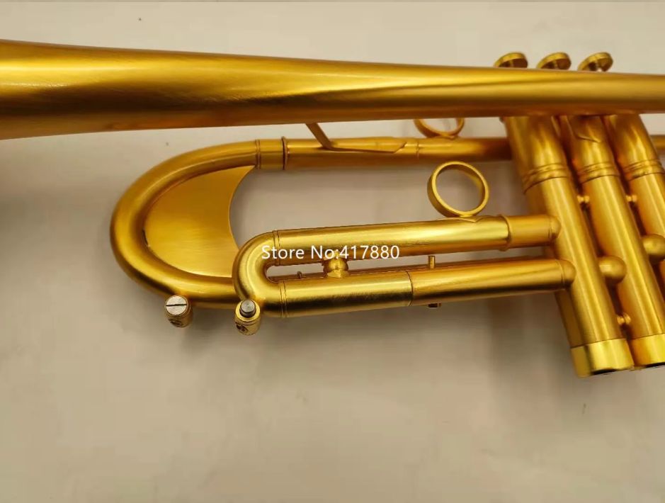 High Quality Bb Trumpet Yellow Brass Bell Professional Musical instrument With Case 