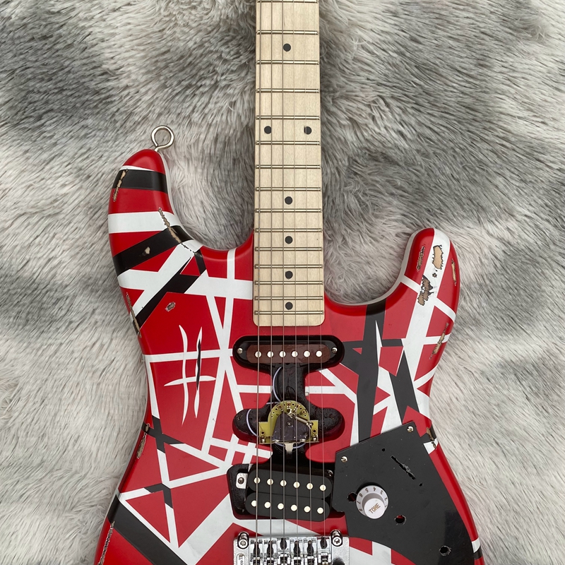 Heavy Relic Eddie Edward Van Halen Red Franken Stein ST Guitare électrique à rayures noires et blanches, Floyd Rose Tremolo Bridge Whammy Bar, corps de basse, manche en érable