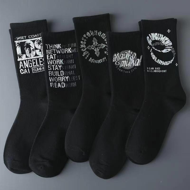 of socks men's ins long deodorant boys all-in-one sports winter black cotton socks midtube men's basketball stockings