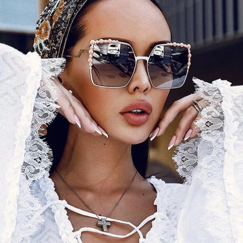 Gafas de sol de lujo Decoración de perlas Mujer Moda Sombras Uv400 Gafas de sol de diseño vintage para mujer
