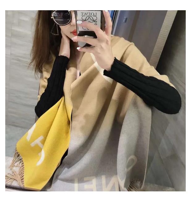 Designer winter Poncho Shawl Cashmere C Scarf for Women Men Fashion Soft Letter Pashmina Wraps Thick Warm Female Blanket gift