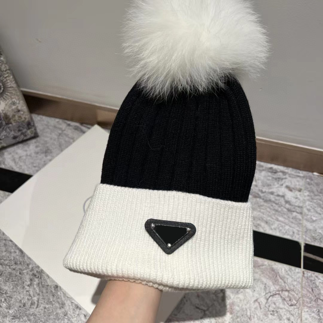 Fashion Designer 2023 Autumn/Winter New Knitted Wool Hat Luxury Knitted Hat Warm Letter Hat