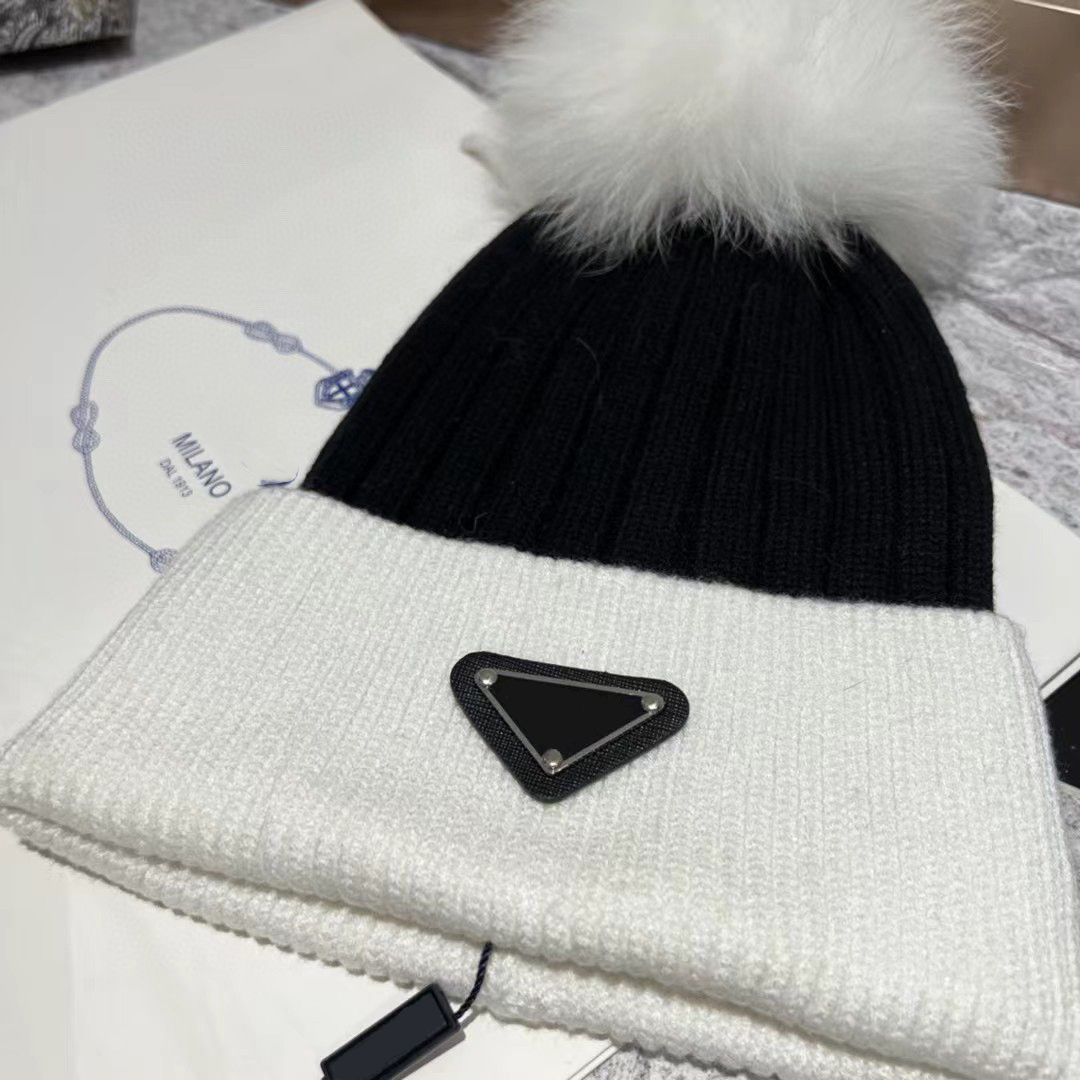 Fashion Designer 2023 Autumn/Winter New Knitted Wool Hat Luxury Knitted Hat Warm Letter Hat