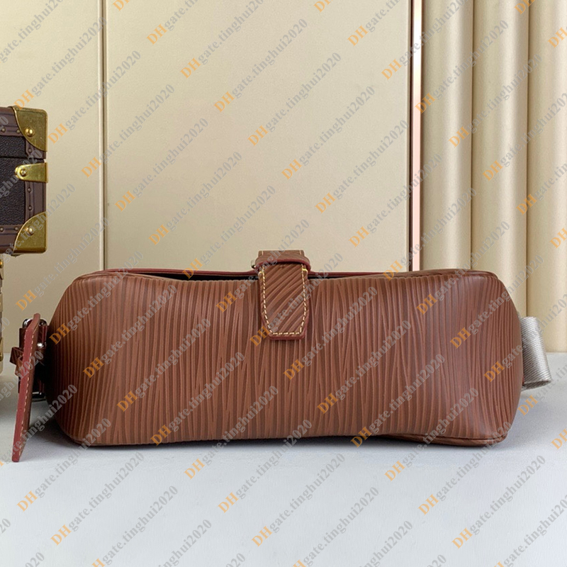 Men Fashion Casual Designe Luxury Nano MONTSOURIS Bag Messenger Bag Crossbody Shoulder Bag Totes Handbag TOP Mirror Quality M23097 Pouch Purse