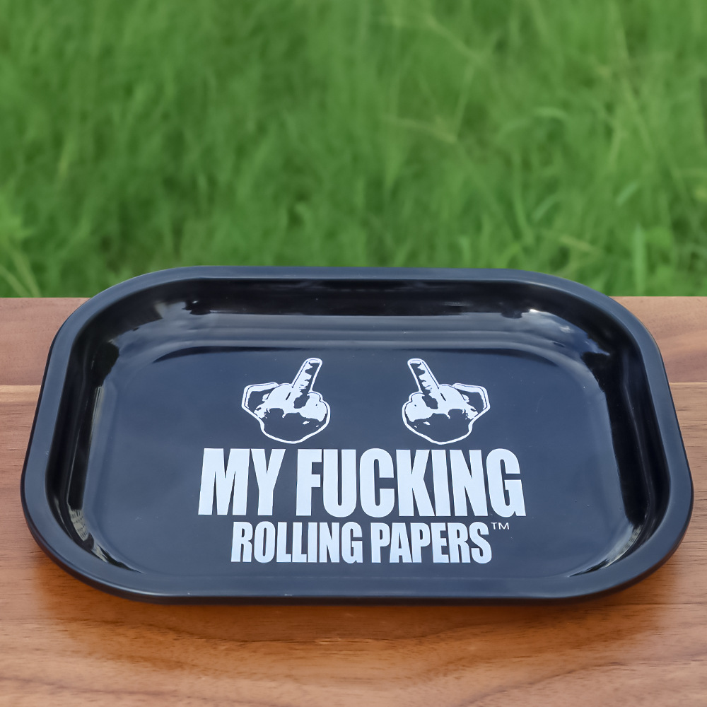 180*140mm Cartoon Rolling Tray Metall Zigarette Rauchen Kleine Tabletts Trockenen Kraut Tabak Platte Fall Lagerung Mini maschine Sharpstone Werkzeug Geschenk Neue 18cm