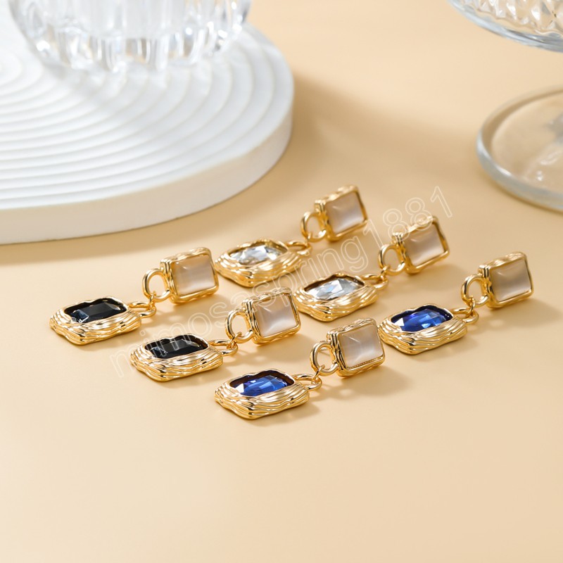 Fashionable Metal Square Resin Earrings for Women's Exaggerated and Elegant Dangle Earings Banquet Jewelry Accessories