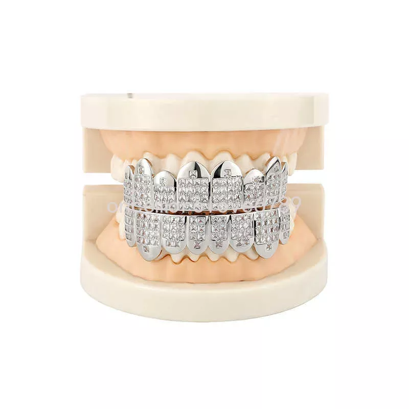 مربع الزركونيوم سوبر فلاش الذهب Gold Grillz مجموعة الهيب هوب أزياء الأسنان شوايات الأسنان رجال النساء الهيب هوب ملهى ملحق الفم الإكسسوارات المجوهرات