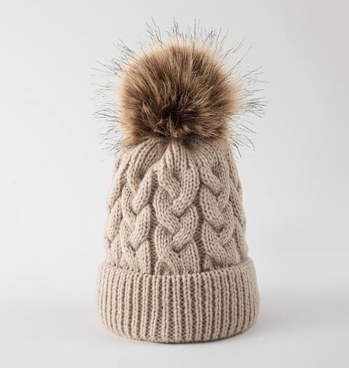 Bébé oreillettes chapeaux tricoté Pom Pom Beanie enfants chapeau d'hiver pour les enfants DF292