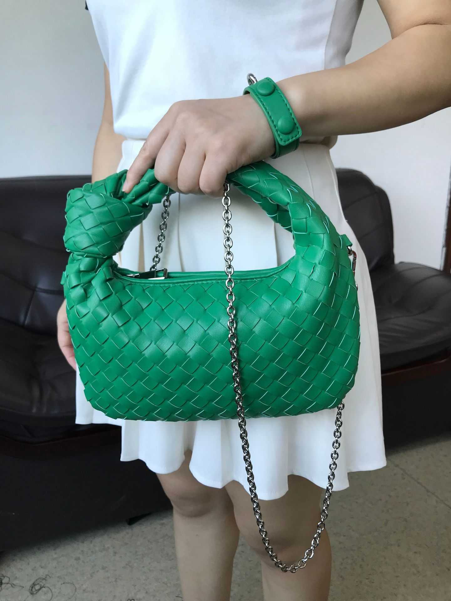 Mini Jodies Candy Bvs Venetebotegs Handbag with y Selling New Bag Pure Handmade Woven Women's Bag Chain Shoulder 9V6P