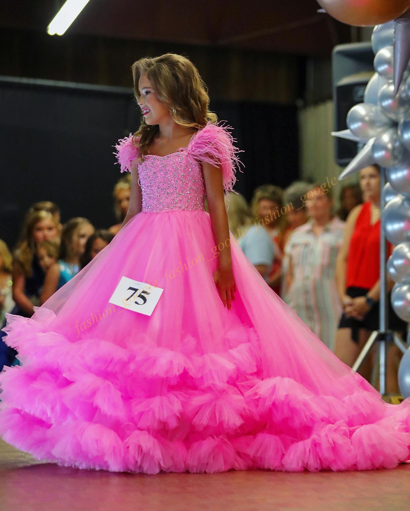 Bubblegum Girl Pageant Dress 2024 Feather Shoulder Crystal Tiered Aqua Tulle Little Kid Fun Fashion Runway Drama Cocktail Party Gown Toddler Teen Preteen Miss Sugar