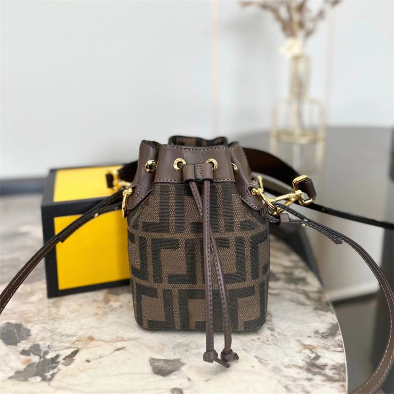 Dupe högkvalitativa damer läder axelväska crossbody fårskinn kaviar mönster handväska crossbody handväska hobo kväll väska