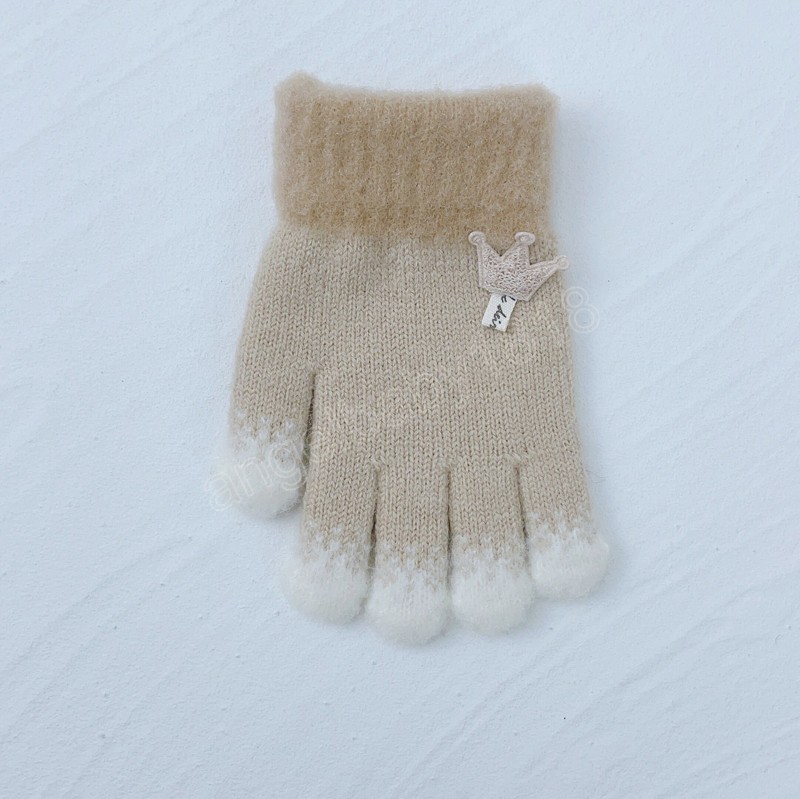 Nuevos guantes bonitos de invierno para bebé, manoplas cálidas tejidas de algodón suave de Color caramelo, guantes con dedos completos para niño y niña de 2 a 5 años