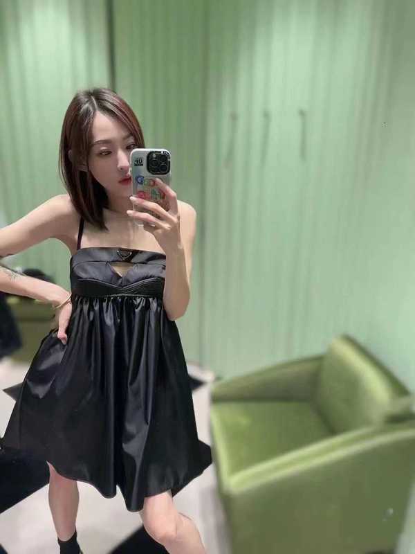 Basic & Casual Dresses Designer European Goods 2023 Summer New High Popularity Loose fitting Doll Version Nylon Sleeveless Dress 72A0