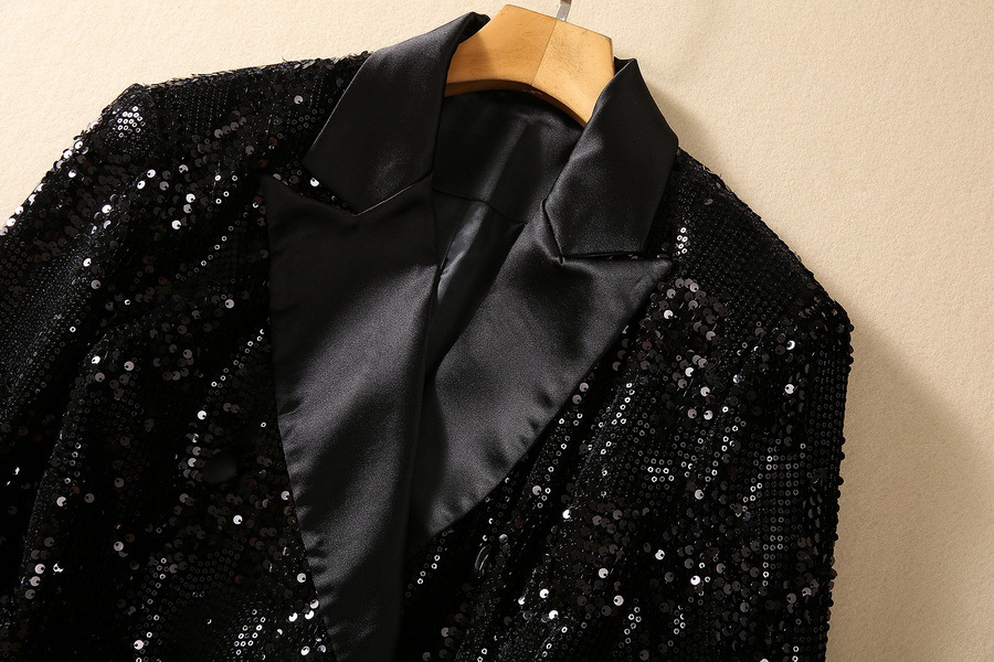 European and American women`s clothing 2023 autumn new Long sleeve suit collar Heavy sequin feather fashion Black coat