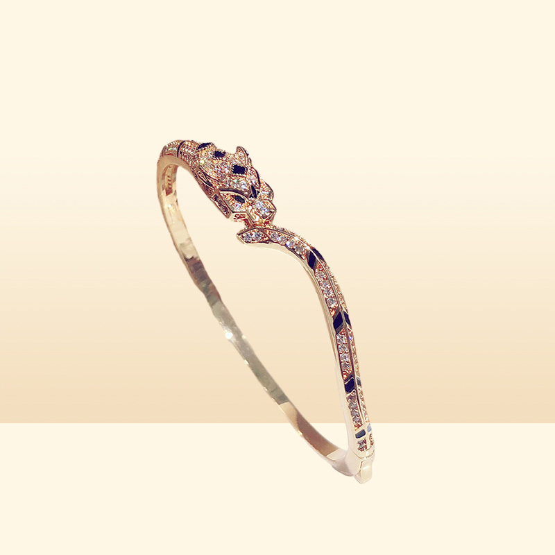 Personality domineering Leopard Bracelet Women039s Bracelet money Copper material Luxurious Dance Bracelet Gi3020458