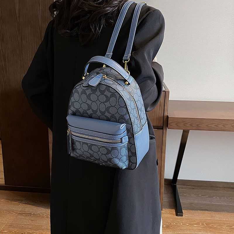Дизайнерская женская сумочка супер горячее рюкзак женщин 2023 Новый дизайн моды Sense Sense Small Purne Commuring Premium Travel